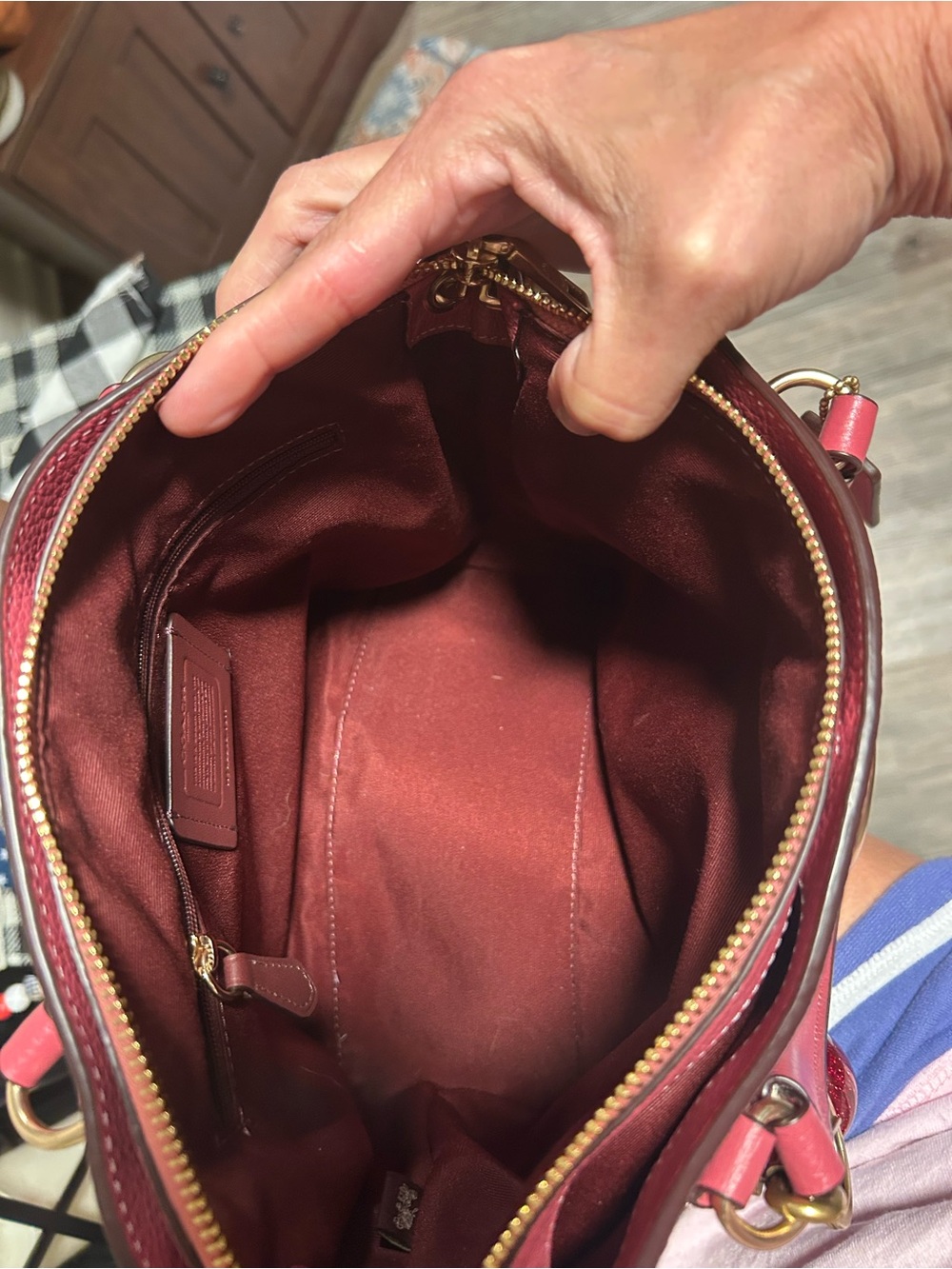 Coach Remi Dusty Pink Pebbled Leather Satchel Gold Hardware & Coach Apple Charm - Picture 9 of 13